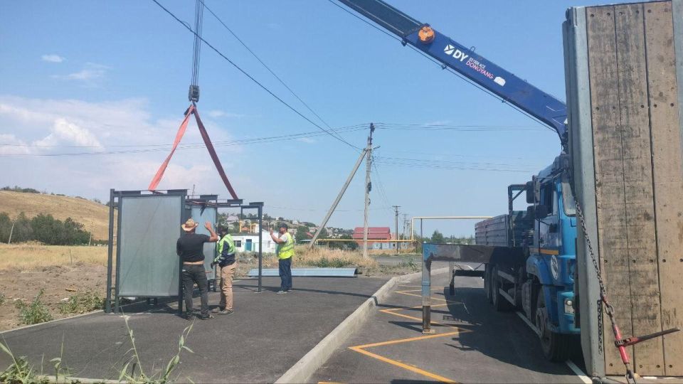 Дорожники Московской области с 2022 года восстановили в ДНР свыше 140 километров дорог Дорожники Московской области с 2022 года восстановили в ДНР свыше 140 километров дорог