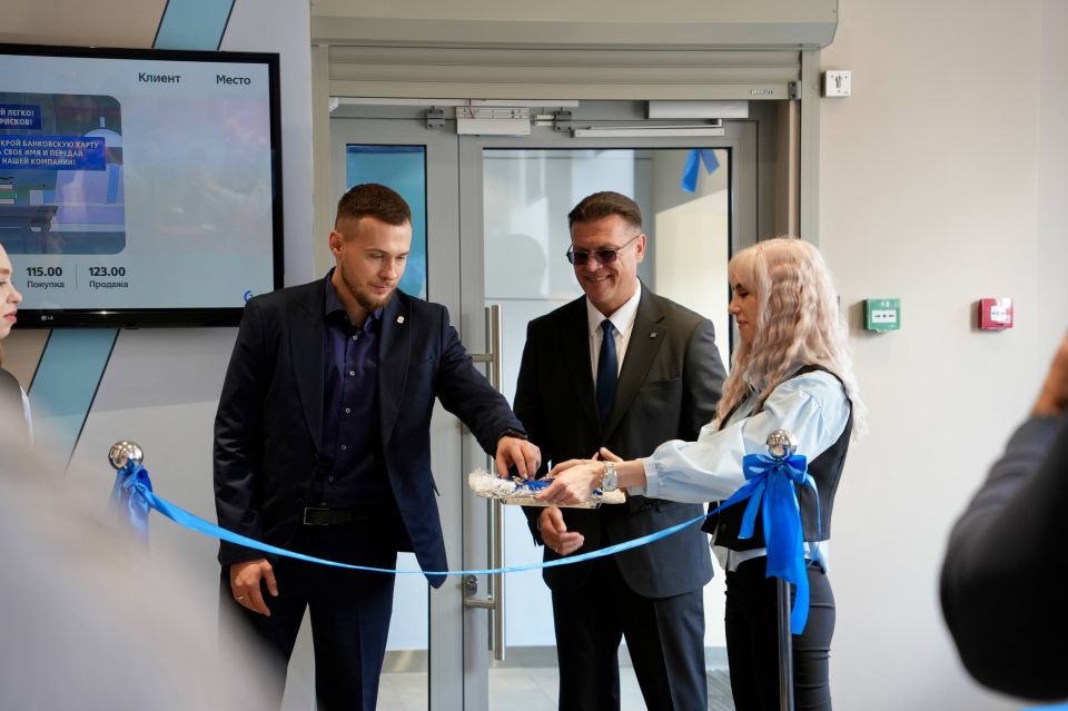 Кирилл Макаров: Открыли первое отделение ВТБ в Макеевке