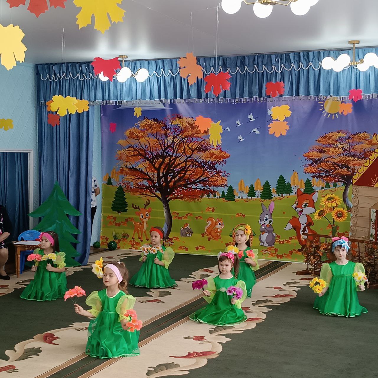 В ГКДОУ "ДЕТСКИЙ САД №186 Г.О. МАКЕЕВКА" ДНР проведены осенние утренники В ГКДОУ "ДЕТСКИЙ САД №186 Г.О. МАКЕЕВКА" ДНР проведены осенние утренники