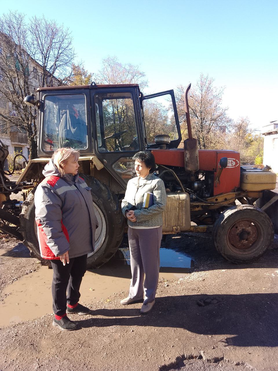Валентина Харлашка: 29 октября, в составе мониторинговой группы проконтролировала качество подачи тепла жителям квартала Химик в Кировском районе Макеевки Валентина Харлашка: 29 октября, в составе мониторинговой группы проконтролировала качество подачи тепла жителям квартала Химик в Кировском районе Макеевки