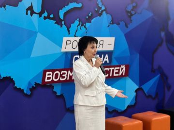 Валентина Харлашка: Вкус единства: в макеевском лицее Престиж провели праздник русской кухни!