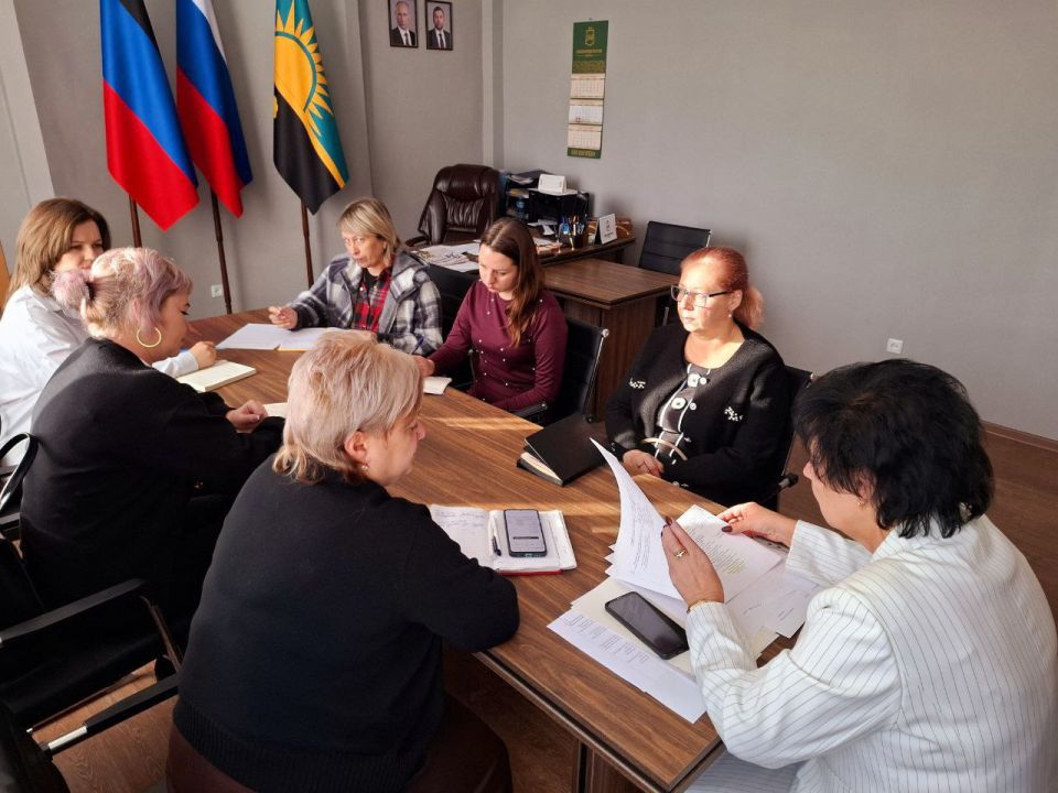 30 октября состоялась рабочая встреча с руководителями мониторинговых групп по контролю качества предоставляемых услуг теплоснабжения 30 октября состоялась рабочая встреча с руководителями мониторинговых групп по контролю качества предоставляемых услуг теплоснабжения