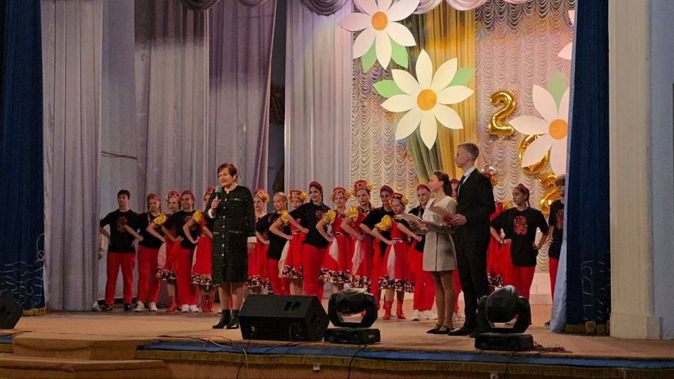 31 октября 2025 года состоялся фестиваль «Единым духом мы сильны», посвященный Дню народного единства 31 октября 2025 года состоялся фестиваль «Единым духом мы сильны», посвященный Дню народного единства