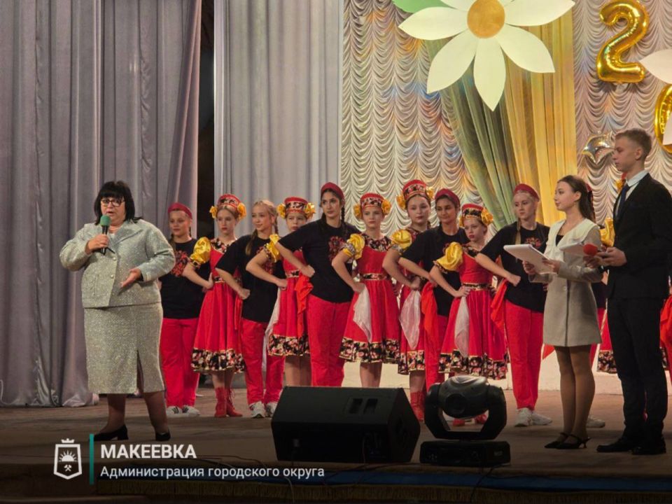 31 октября 2025 года состоялся фестиваль «Единым духом мы сильны», посвященный Дню народного единства 31 октября 2025 года состоялся фестиваль «Единым духом мы сильны», посвященный Дню народного единства