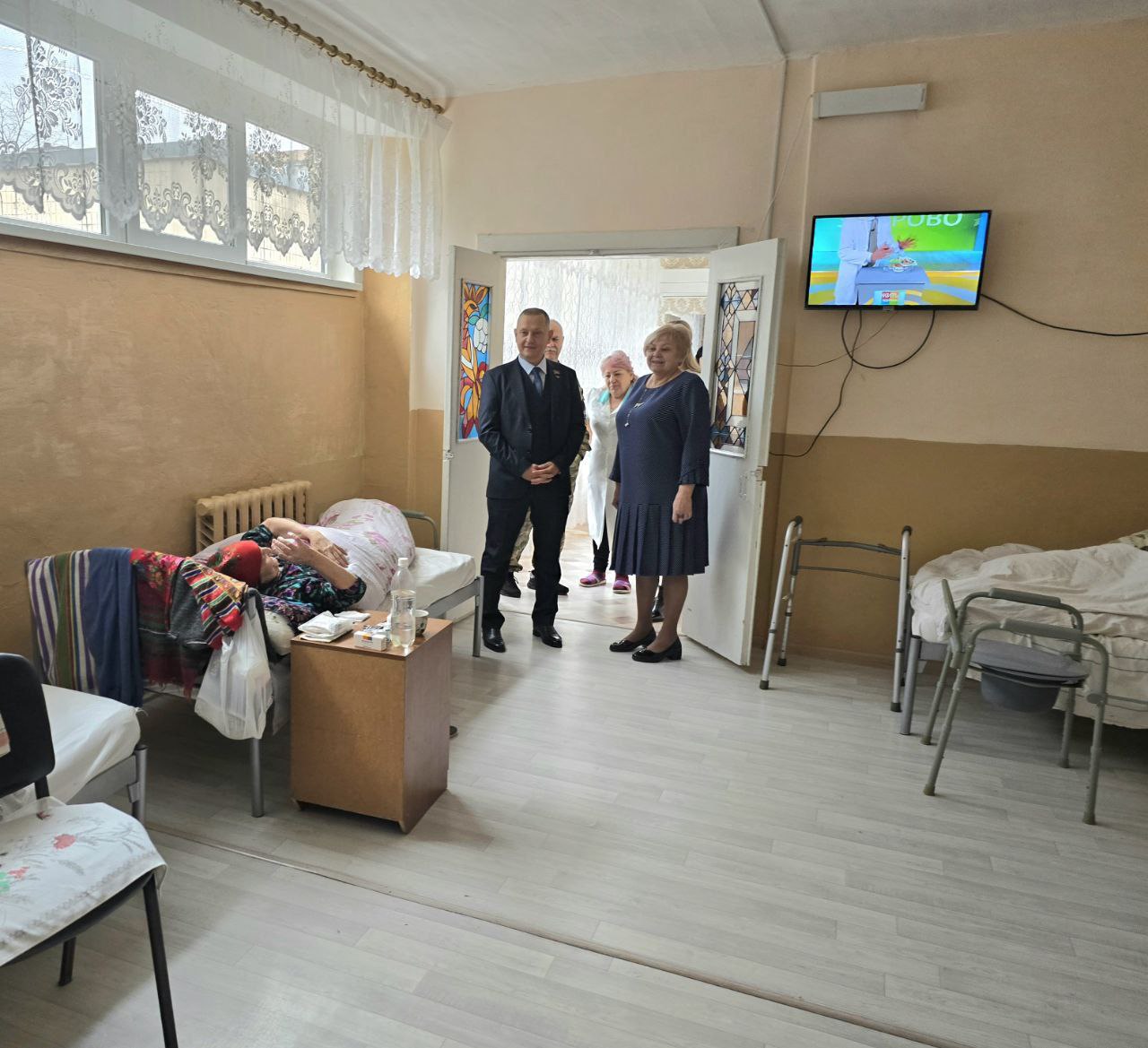 Дмитрий Огилец: В рамках работы Комитета и  выполнения поручения Главы Донецкой Народной Республики Дениса Владимировича Пушилина по мониторингу хода отопительного сезона, посетил сегодня Комплексный центр социального... Дмитрий Огилец: В рамках работы Комитета и  выполнения поручения Главы Донецкой Народной Республики Дениса Владимировича Пушилина по мониторингу хода отопительного сезона, посетил сегодня Комплексный центр социального...