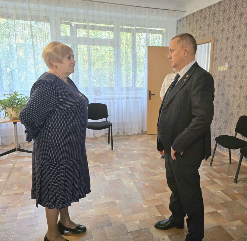 Дмитрий Огилец: В рамках работы Комитета и выполнения поручения Главы Донецкой Народной Республики Дениса Владимировича Пушилина по мониторингу хода отопительного сезона, посетил сегодня Комплексный центр социального... Дмитрий Огилец: В рамках работы Комитета и выполнения поручения Главы Донецкой Народной Республики Дениса Владимировича Пушилина по мониторингу хода отопительного сезона, посетил сегодня Комплексный центр социального...