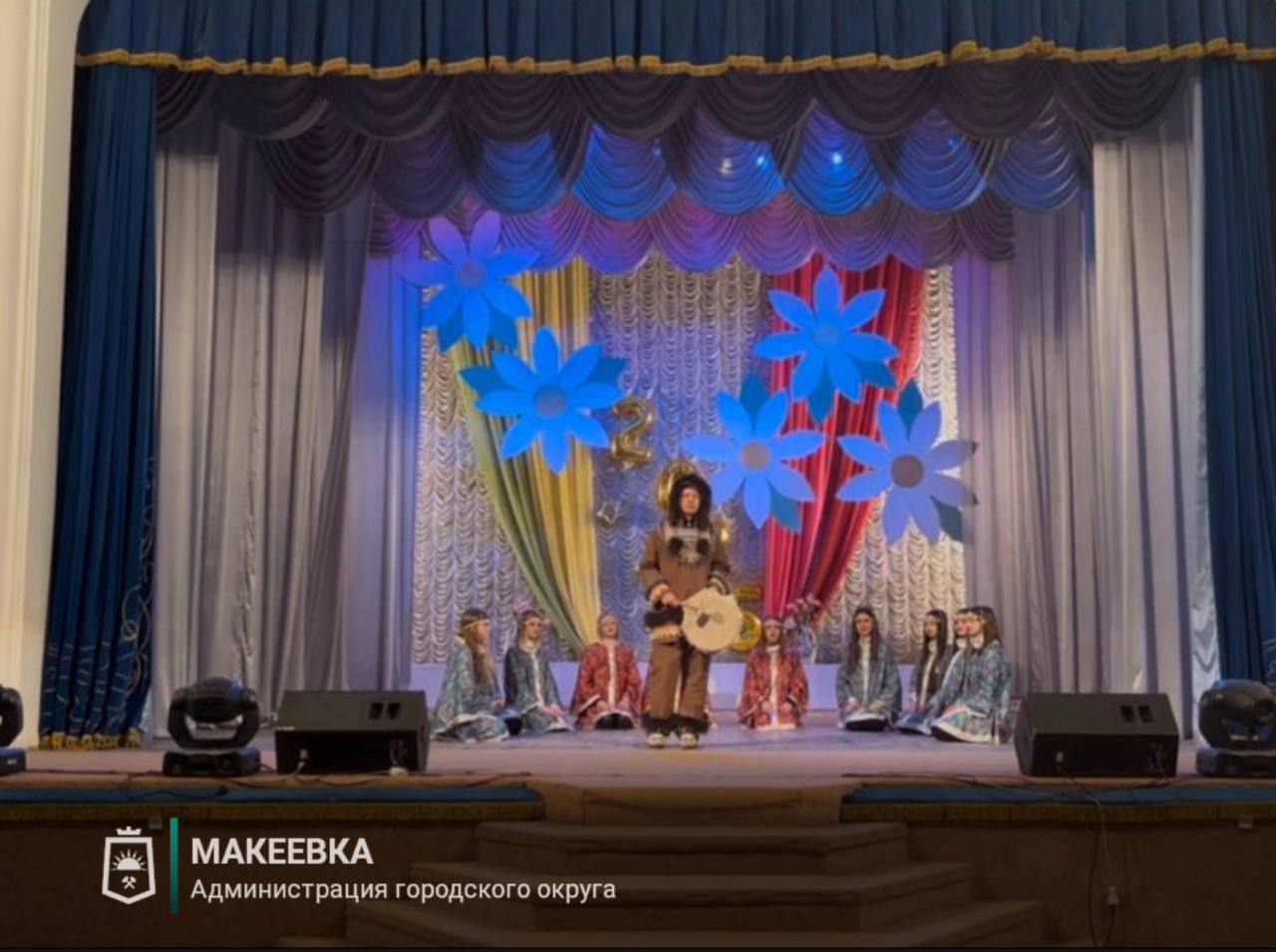 31 октября 2025 года состоялся фестиваль «Единым духом мы сильны», посвященный Дню народного единства 31 октября 2025 года состоялся фестиваль «Единым духом мы сильны», посвященный Дню народного единства