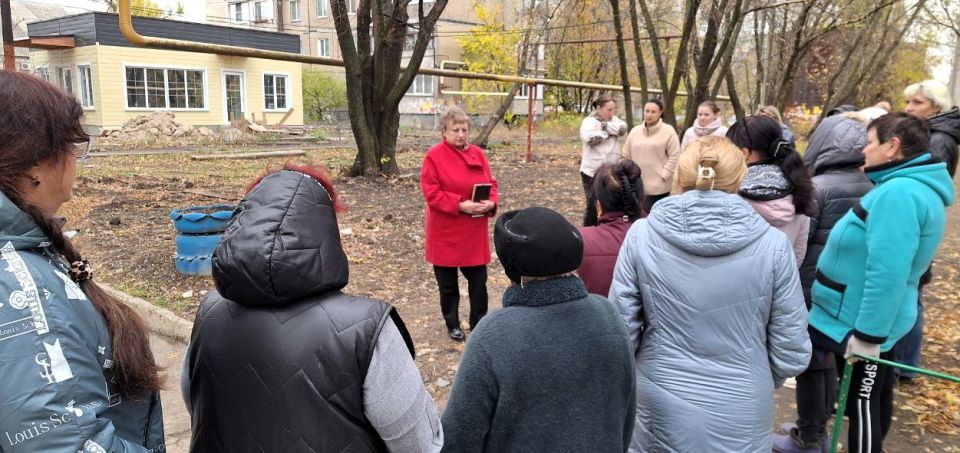 1 ноября, на базе ГБУ социального обслуживания «Центр социального обслуживания населения Центрально-Городского района города Макеевки» состоялся кинопоказ, приуроченный ко Дню Народного Единства 1 ноября, на базе ГБУ социального обслуживания «Центр социального обслуживания населения Центрально-Городского района города Макеевки» состоялся кинопоказ, приуроченный ко Дню Народного Единства