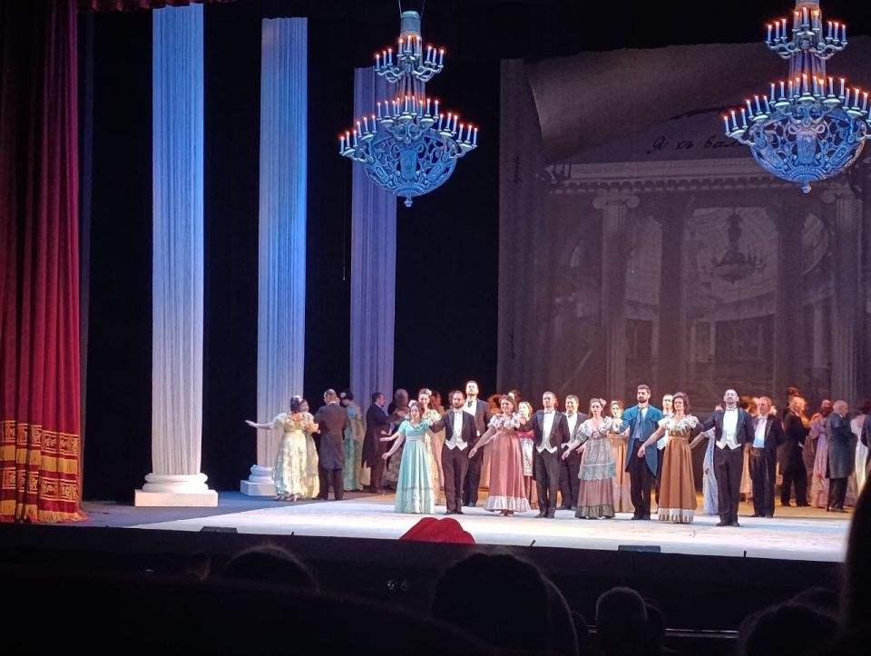 �������� � �������. �������� ���� "�� � 12 �.�. ��������" �������� �� ����� "������� ������" � �������� ��������������� ������������� ������ ����� � ������ ����� �.�. ������������ ������ �������