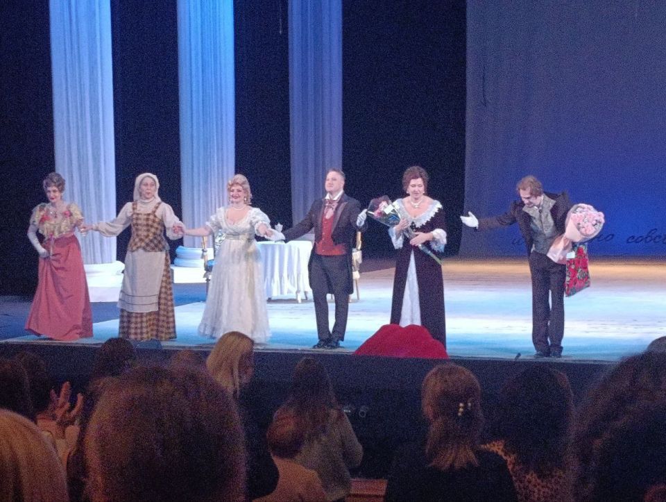 �������� � �������. �������� ���� "�� � 12 �.�. ��������" �������� �� ����� "������� ������" � �������� ��������������� ������������� ������ ����� � ������ ����� �.�. ������������ ������ �������