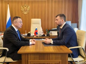 Александр Подгорный: Глава Минстроя России Ирек Файзуллин провел рабочую встречу с Главой ДНР Денисом Пушилиным