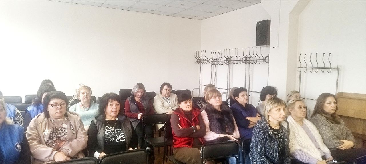 7 ноября руководитель Управы Центрально-Городского внутригородского района Владимир Меша провел встречу с трудовым коллективом Центра почтовой связи города Макеевка ГУП ДНР «Почта Донбасса» 7 ноября руководитель Управы Центрально-Городского внутригородского района Владимир Меша провел встречу с трудовым коллективом Центра почтовой связи города Макеевка ГУП ДНР «Почта Донбасса»