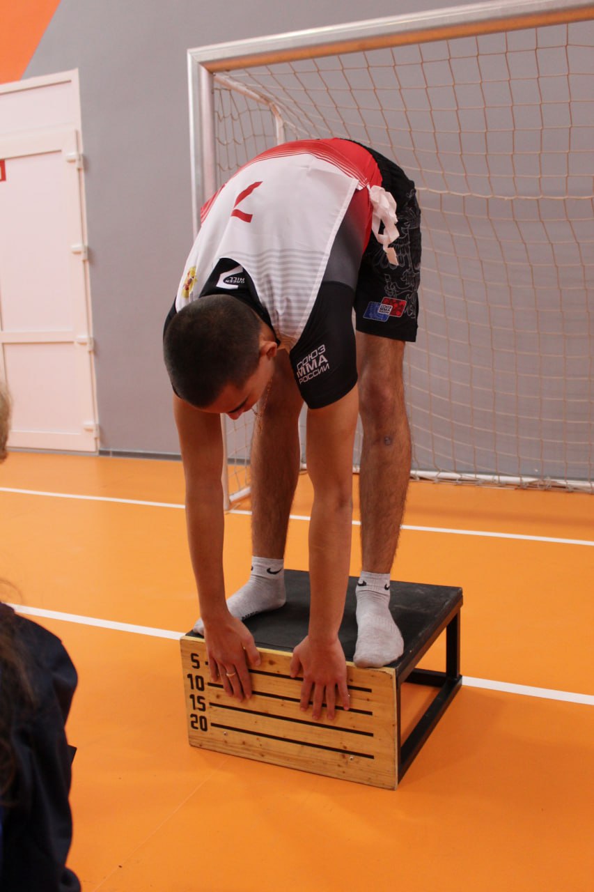 Сегодня, 10 ноября 2025 года, на базе МБУ ЦФЗН "Спорт для всех" состоялось мероприятие первого этапа сдачи нормативов Всероссийского физкультурно-спортивного комплекса "Готов к труду и обороне" Сегодня, 10 ноября 2025 года, на базе МБУ ЦФЗН "Спорт для всех" состоялось мероприятие первого этапа сдачи нормативов Всероссийского физкультурно-спортивного комплекса "Готов к труду и обороне"