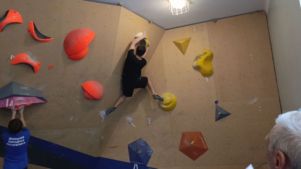 8-9 ноября в Донецке прошел Чемпионат и Первенство Донецкой Народной Республики по скалолазанию (боулдеринг)! 8-9 ноября в Донецке прошел Чемпионат и Первенство Донецкой Народной Республики по скалолазанию (боулдеринг)!
