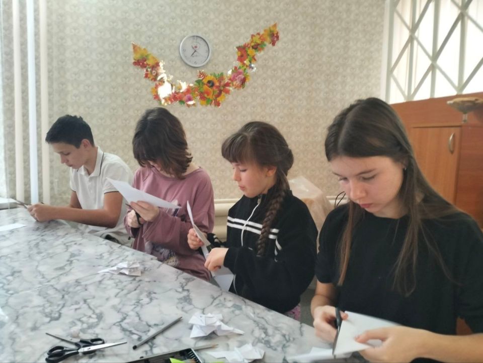 � ������� ����������� ������ �. ��������, � ������ ������� ��������� ����� ������� ������������� ������������ ������ ������� �������, ��������� ��������� ���� �������� �������: ������-����� �� ������������ ������ ���������