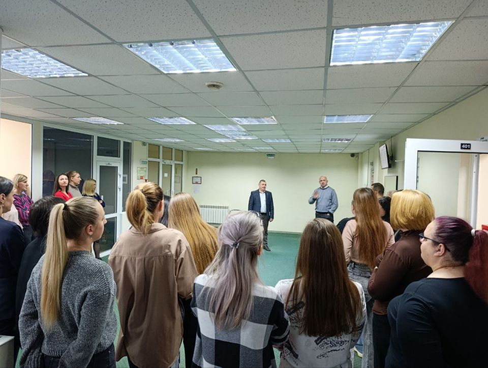 �������, 12 ������ � ������������������ ������ ������������ ������ ������������������� ���������������� ������ ������������� ���������� ������ �������� ����� ����������� ������ ������� � �������� ����������� ��� ����-������...