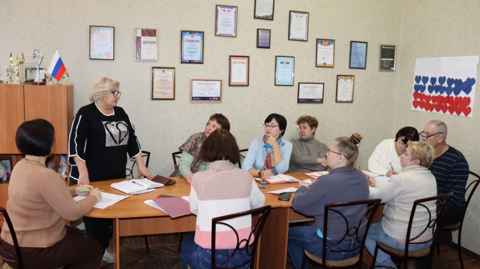 �������, 13 ������, ������� ����������� ���������� ������ ����� ���� ������� ������� � �������� ����������� �������������� ���������� ���������� ���������� ������ �������� ��. �. �. ����������, ������ �������� ����ǻ