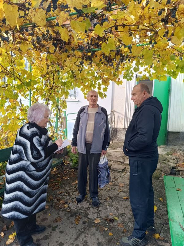 �������, 14 ������ � ������������������ ������ ����� ������������� ������ ������ ����� ������� ������� � �������� ������ ������� �������� �� ���������� ���������� ���� � 1 �� ����� ������