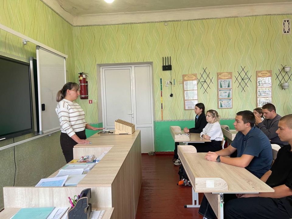 � ������ ������ ���������� ����������� ��� ���������� ���� "�� � 12 �.�. �������" ��������� ������������� ������