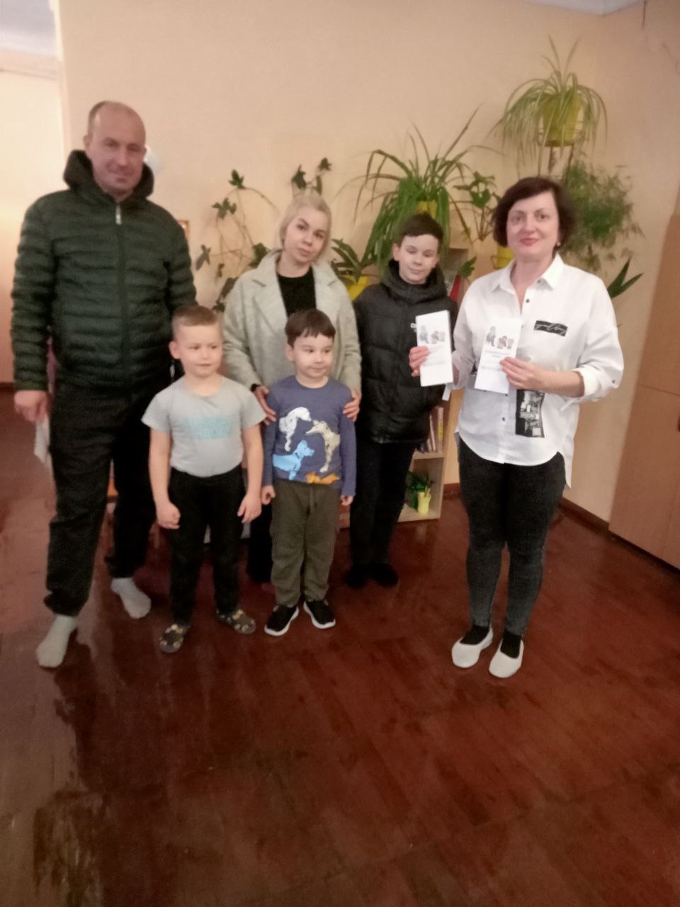 В ГКДОУ «ДЕТСКИЙ САД № 38 Г.О. МАКЕЕВКА» ДНР был проведён «День открытых дверей логопедических кабинетов», который стал продолжением реализации грантового проекта «Играя, речь развиваем!» от Югры В ГКДОУ «ДЕТСКИЙ САД № 38 Г.О. МАКЕЕВКА» ДНР был проведён «День открытых дверей логопедических кабинетов», который стал продолжением реализации грантового проекта «Играя, речь развиваем!» от Югры