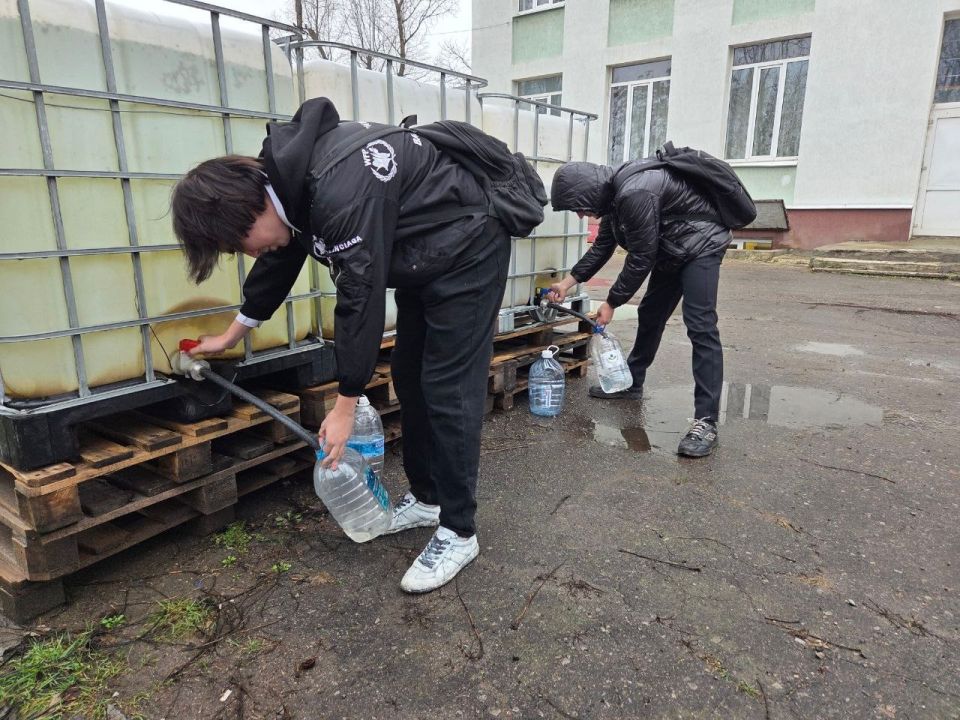 �������� ����� � ������ ��������� �����Ҩ�����