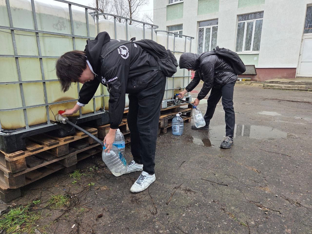 ЭСТАФЕТА ДОБРА В РАМКАХ МЕСЯЧНИКА ВОЛОНТЁРСТВА ЭСТАФЕТА ДОБРА В РАМКАХ МЕСЯЧНИКА ВОЛОНТЁРСТВА