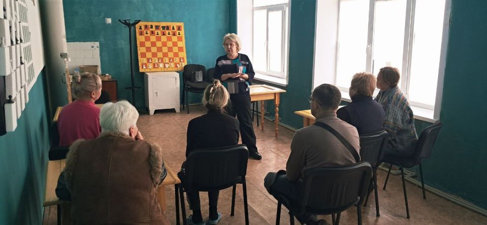 Сегодня, 24 ноября, первый заместитель руководителя Управы Центрально-Городского внутригородского района Инна Кисенко провела встречу с трудовым коллективом Муниципального бюджетного учреждения Макеевский городской центр...