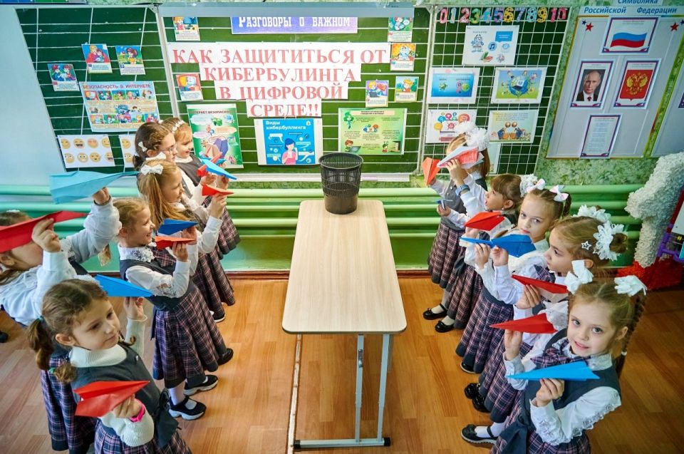 � ����� ���������� ���������� ������� "��� �������������" � ���� "�� � 5 �.�. ��������" ��������� �������� ���� "��� ���������� � �������� ����"