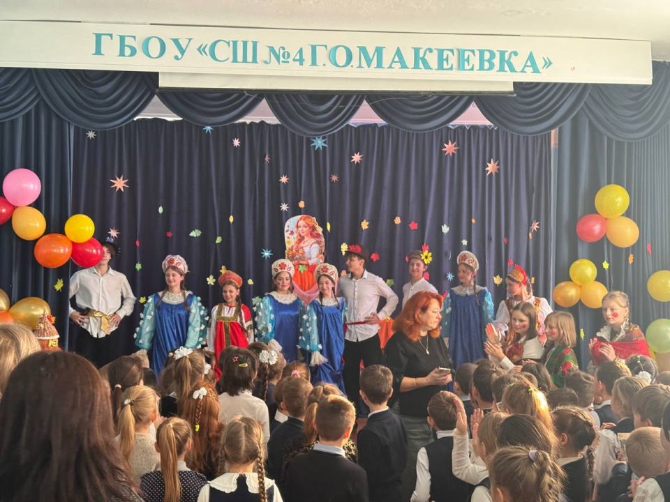 Трогательные мероприятия, приуроченные к приближающемуся Дню матери, проведены с целью реализации партийного проекта "Крепкая семья"