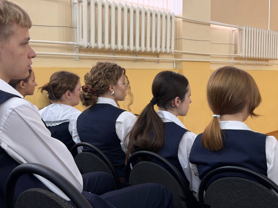 Вчера в нашем лицее прошла важная встреча в рамках XXXIV Международных образовательных Рождественских чтений (региональный этап) — Жизнь как чудо: беседа о ценности жизни с подростками Вчера в нашем лицее прошла важная встреча в рамках XXXIV Международных образовательных Рождественских чтений (региональный этап) — Жизнь как чудо: беседа о ценности жизни с подростками