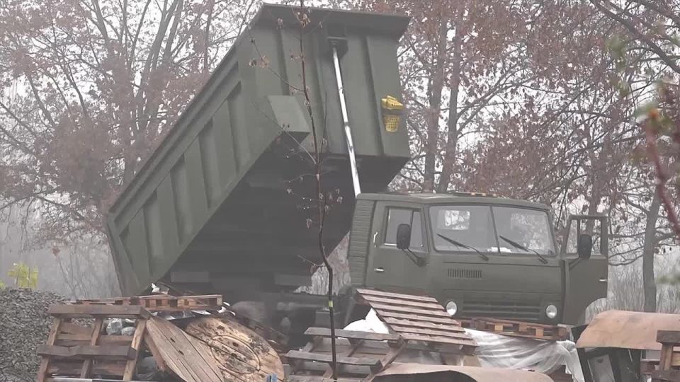 Денис Пушилин: В Торезе завершаем благоустройство двух парков — Центрального и парка «Юбилейный»