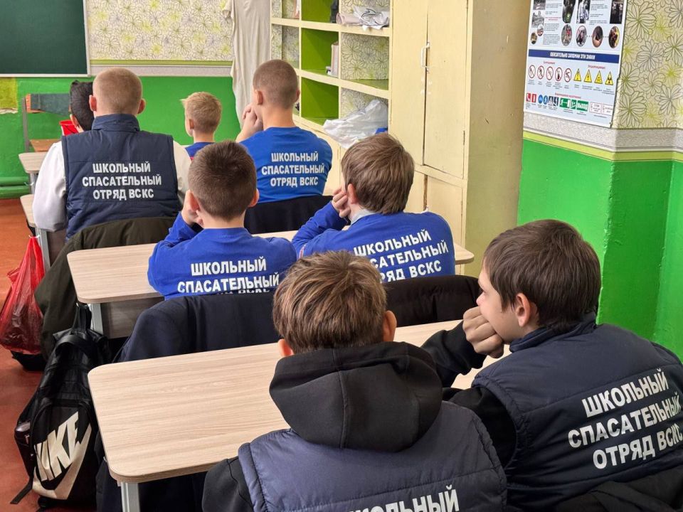 * Зима близко. А это значит, что нас ждут не только новогоднее веселье, но и сезонные опасности: от риска получить обморожение до тонкого льда на водоёме * Зима близко. А это значит, что нас ждут не только новогоднее веселье, но и сезонные опасности: от риска получить обморожение до тонкого льда на водоёме