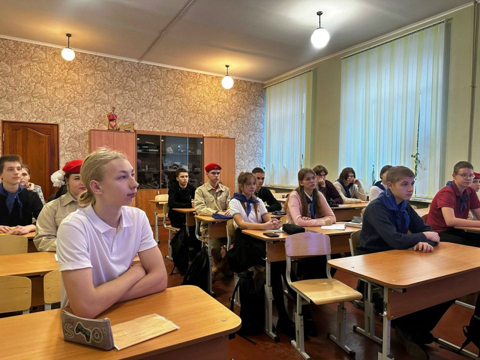 ������ �������. � ���� "�� � 16 �.�. ��������" ���������� ������ � �������������� ������� �������� 10-� ������ � ���������� ������ ������ �������� � ��������������� �������� ������������