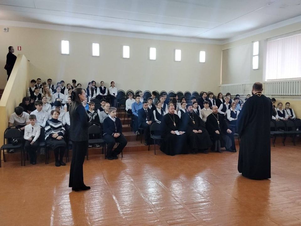 � ���� "����� � 2 �.�. ��������" ���������� ������ ������� � ������ XXXIV ������������� ��������������� �������������� ������ (������������ ����) � ����� ��� ����: ������ � �������� ����� � �����������