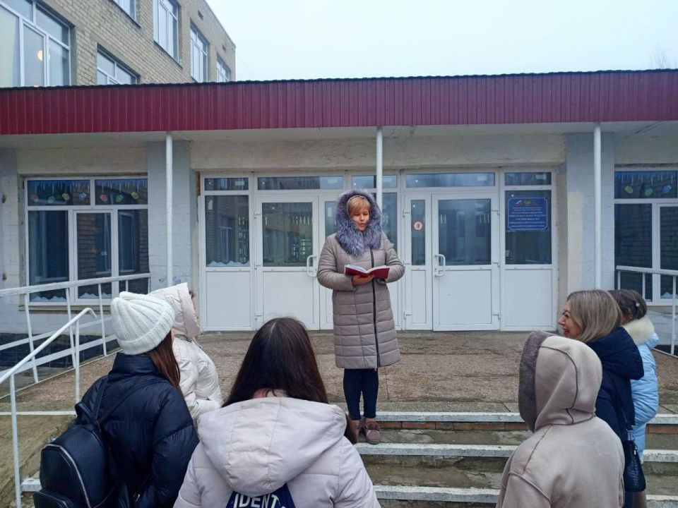 По поручению Главы ДНР Дениса Пушилина проводятся встречи с населением для выявления проблемных вопросов на подведомственной территории По поручению Главы ДНР Дениса Пушилина проводятся встречи с населением для выявления проблемных вопросов на подведомственной территории