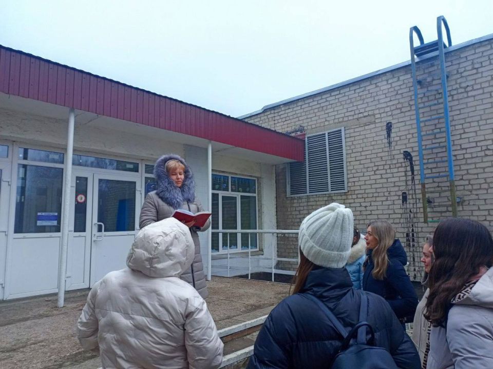 По поручению Главы ДНР Дениса Пушилина проводятся встречи с населением для выявления проблемных вопросов на подведомственной территории По поручению Главы ДНР Дениса Пушилина проводятся встречи с населением для выявления проблемных вопросов на подведомственной территории