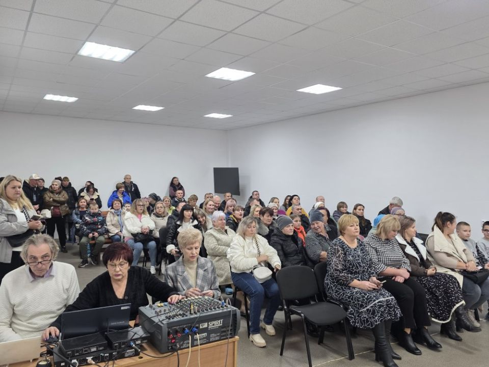 28 ноября, на базе дворца культуры им. М.И. Калинина «МБУ ДК им. Воровского», по партийному проекту «Старшее поколение» ВПП «Единая Россия», прошел праздничный концерт, посвященный Дню матери в России, для жен и матерей, в... 28 ноября, на базе дворца культуры им. М.И. Калинина «МБУ ДК им. Воровского», по партийному проекту «Старшее поколение» ВПП «Единая Россия», прошел праздничный концерт, посвященный Дню матери в России, для жен и матерей, в...