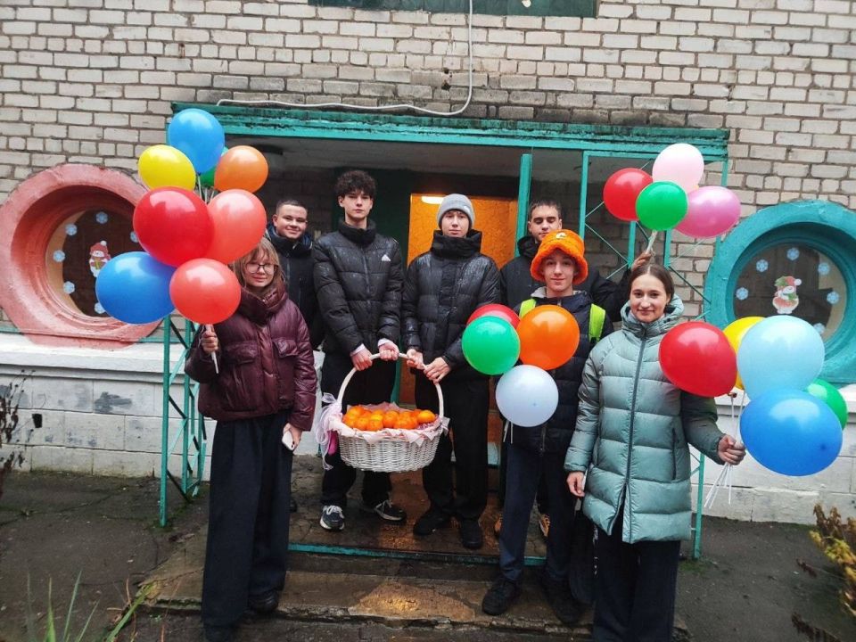 Зачастую люди не привыкли задумываться о том, как много в мире людей с ограниченными возможностями и с какими проблемами ежедневно им приходится сталкиваться, как в такой ситуации не потерять интерес к жизни