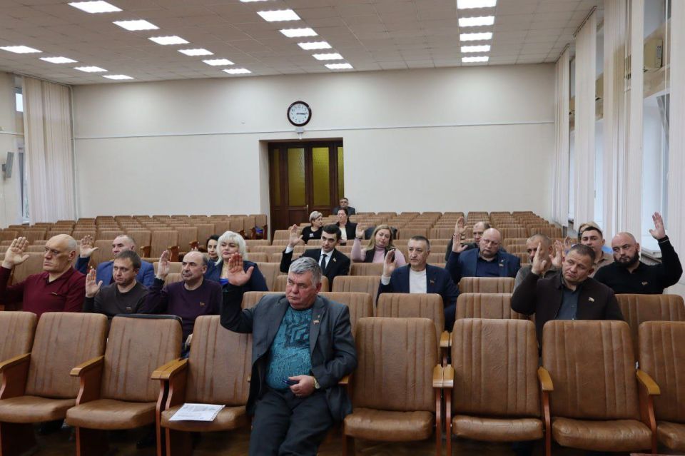 Валентина Харлашка: Провела 61 внеочередное заседание Макеевского городского совета Донецкой Народной Республики Валентина Харлашка: Провела 61 внеочередное заседание Макеевского городского совета Донецкой Народной Республики