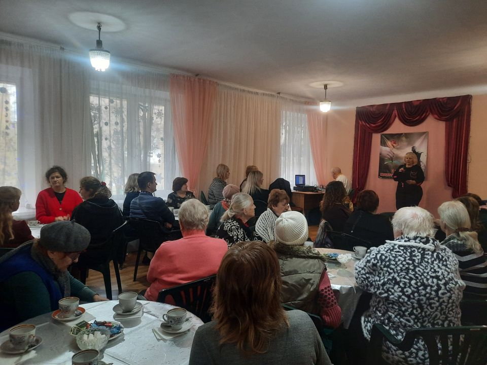 3 декабря в Государственном бюджетном учреждении социального обслуживания «Центр социального обслуживания населения Центрально-Городского района города Макеевки», по партийному проекту «Единая страна — доступная среда» ВПП... 3 декабря в Государственном бюджетном учреждении социального обслуживания «Центр социального обслуживания населения Центрально-Городского района города Макеевки», по партийному проекту «Единая страна — доступная среда» ВПП...