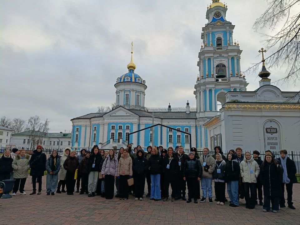 Сегодня, 03 декабря 2025 года, участники проекта «Больше, чем новогодняя сказка» путешествовали по Костроме Сегодня, 03 декабря 2025 года, участники проекта «Больше, чем новогодняя сказка» путешествовали по Костроме