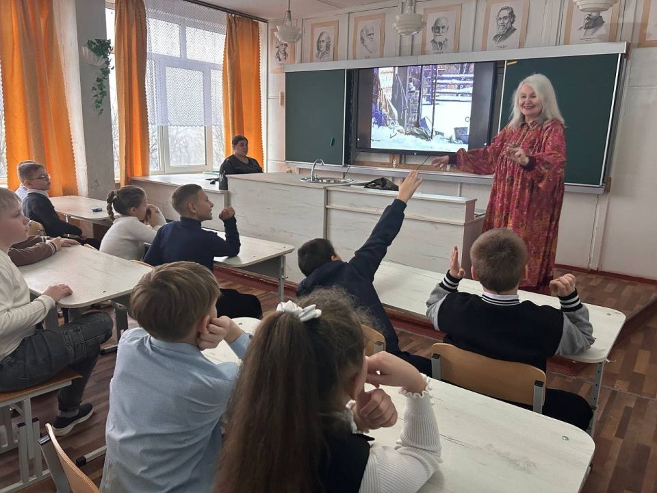 День, когда в ГБОУ «СШ №72 Г.О. МАКЕЕВКА» приехала Корниенко Ольга Геннадиевна, известный журналист, сценарист, продюсер, режиссер документального кино, надолго запомнится учащимся 4-5 классов День, когда в ГБОУ «СШ №72 Г.О. МАКЕЕВКА» приехала Корниенко Ольга Геннадиевна, известный журналист, сценарист, продюсер, режиссер документального кино, надолго запомнится учащимся 4-5 классов