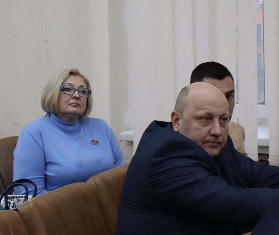 Валентина Харлашка: Провела 61 внеочередное заседание Макеевского городского совета Донецкой Народной Республики Валентина Харлашка: Провела 61 внеочередное заседание Макеевского городского совета Донецкой Народной Республики