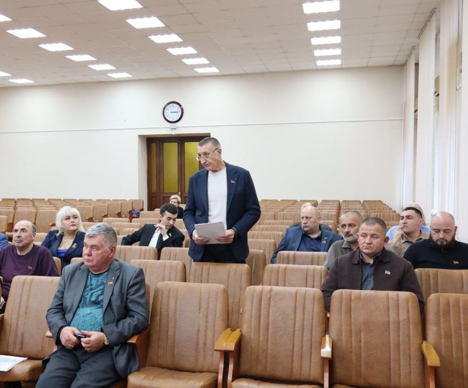 Валентина Харлашка: Провела 61 внеочередное заседание Макеевского городского совета Донецкой Народной Республики Валентина Харлашка: Провела 61 внеочередное заседание Макеевского городского совета Донецкой Народной Республики