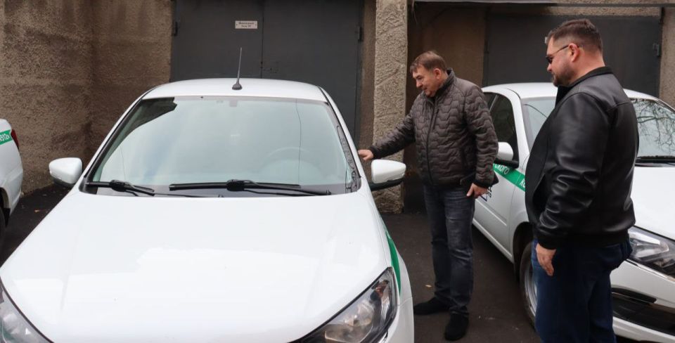 МОБИЛЬНЫМ АВАРИЙНЫМ СЛУЖБАМ ДОНЕЦКОГО И МАКЕЕВСКОГО ФИЛИАЛОВ «ДОНБАССТЕПЛОЭНЕРГО» ПЕРЕДАНЫ ПЯТЬ АВТОМОБИЛЕЙ МОБИЛЬНЫМ АВАРИЙНЫМ СЛУЖБАМ ДОНЕЦКОГО И МАКЕЕВСКОГО ФИЛИАЛОВ «ДОНБАССТЕПЛОЭНЕРГО» ПЕРЕДАНЫ ПЯТЬ АВТОМОБИЛЕЙ