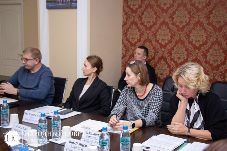 Парламентарии продолжили работу по совершенствованию законодательства в сфере нормативной цены земельных участков Парламентарии продолжили работу по совершенствованию законодательства в сфере нормативной цены земельных участков