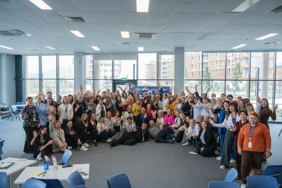 В Крыму завершилась образовательная программа «Донбасс и Новороссия в системе управления сферой культуры в Российской Федерации», организованная РОО «РУССКИЙ ЦЕНТР» и АНО «Интеграция» на базе арт-кластера «Таврида» В Крыму завершилась образовательная программа «Донбасс и Новороссия в системе управления сферой культуры в Российской Федерации», организованная РОО «РУССКИЙ ЦЕНТР» и АНО «Интеграция» на базе арт-кластера «Таврида»