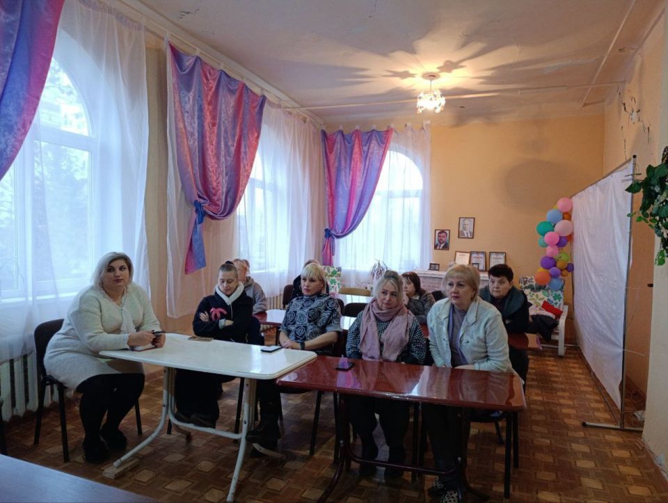 Валентина Харлашка: Сегодня, 5 декабря в Червоногвардейском районе провела встречу с жителями жилого массива Карла Маркса Валентина Харлашка: Сегодня, 5 декабря в Червоногвардейском районе провела встречу с жителями жилого массива Карла Маркса