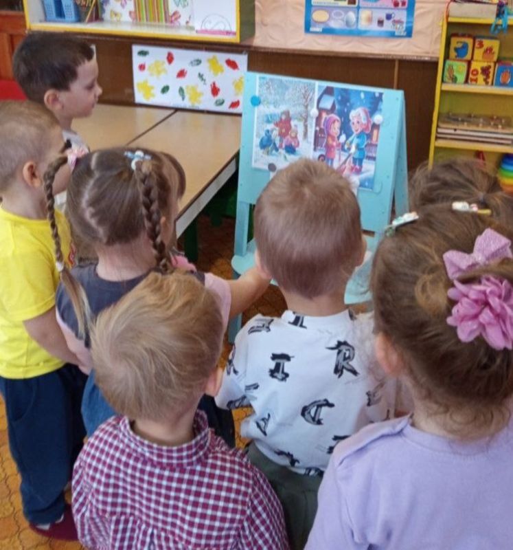 ВОЛШЕБНИКИ ДОБРЫХ ДЕЛ. 5 декабря 2025 года в дошкольных группах ГБОУ «СШ № 102 Г.О МАКЕЕВКА» был особенный день – День Волонтёра ВОЛШЕБНИКИ ДОБРЫХ ДЕЛ. 5 декабря 2025 года в дошкольных группах ГБОУ «СШ № 102 Г.О МАКЕЕВКА» был особенный день – День Волонтёра