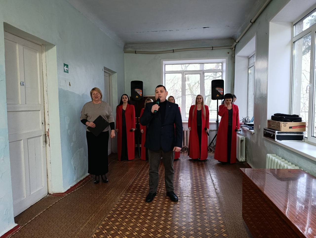 Сегодня, 9 декабря, ко Дню Героев Отечества прошла концертная программа «Гордость и слава России» для пациентов, находящихся на лечении в лечебном учреждении, которую подготовили творческие коллективы МБУ «Дворец культуры... Сегодня, 9 декабря, ко Дню Героев Отечества прошла концертная программа «Гордость и слава России» для пациентов, находящихся на лечении в лечебном учреждении, которую подготовили творческие коллективы МБУ «Дворец культуры...